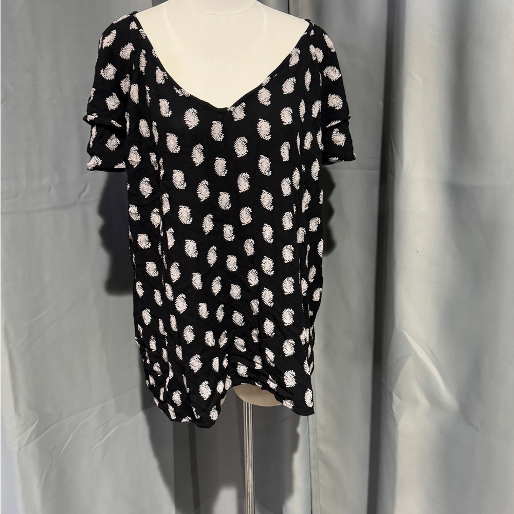 Old Navy Ladies XXL blouse